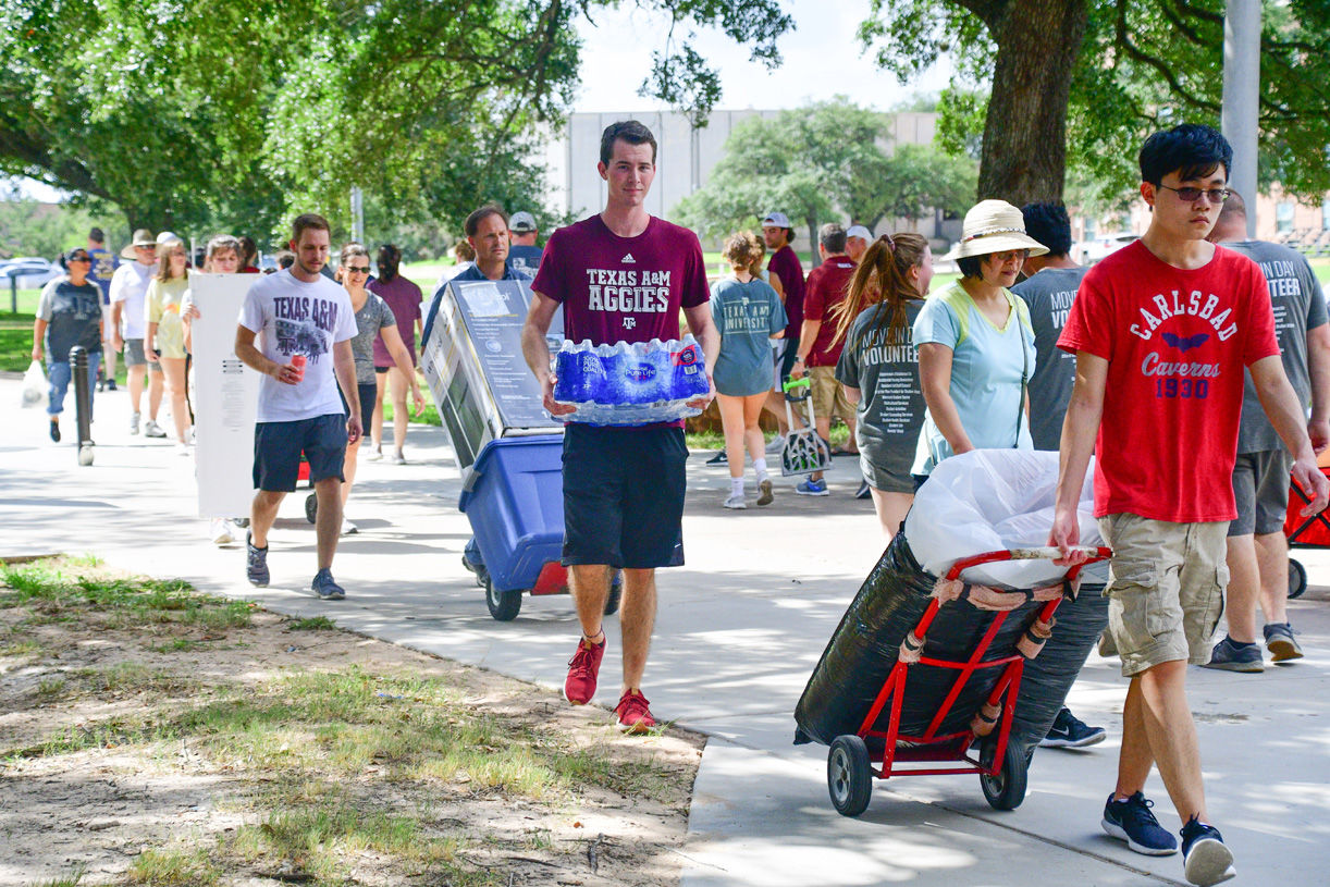 Texas A&M University Move-In Day 2019